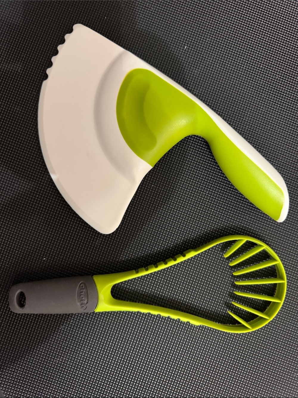 Prepara Salad Chopper & Chef'n Flexicado Avocado Slicer